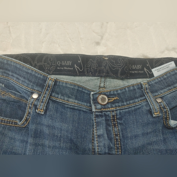 Women's Wrangler Q Baby Blue Straight Leg Jeans 11/12 X 32 - Picture 3 of 11